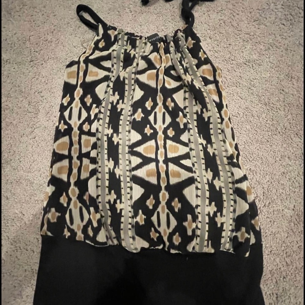 Good condition forever 21 tank top med